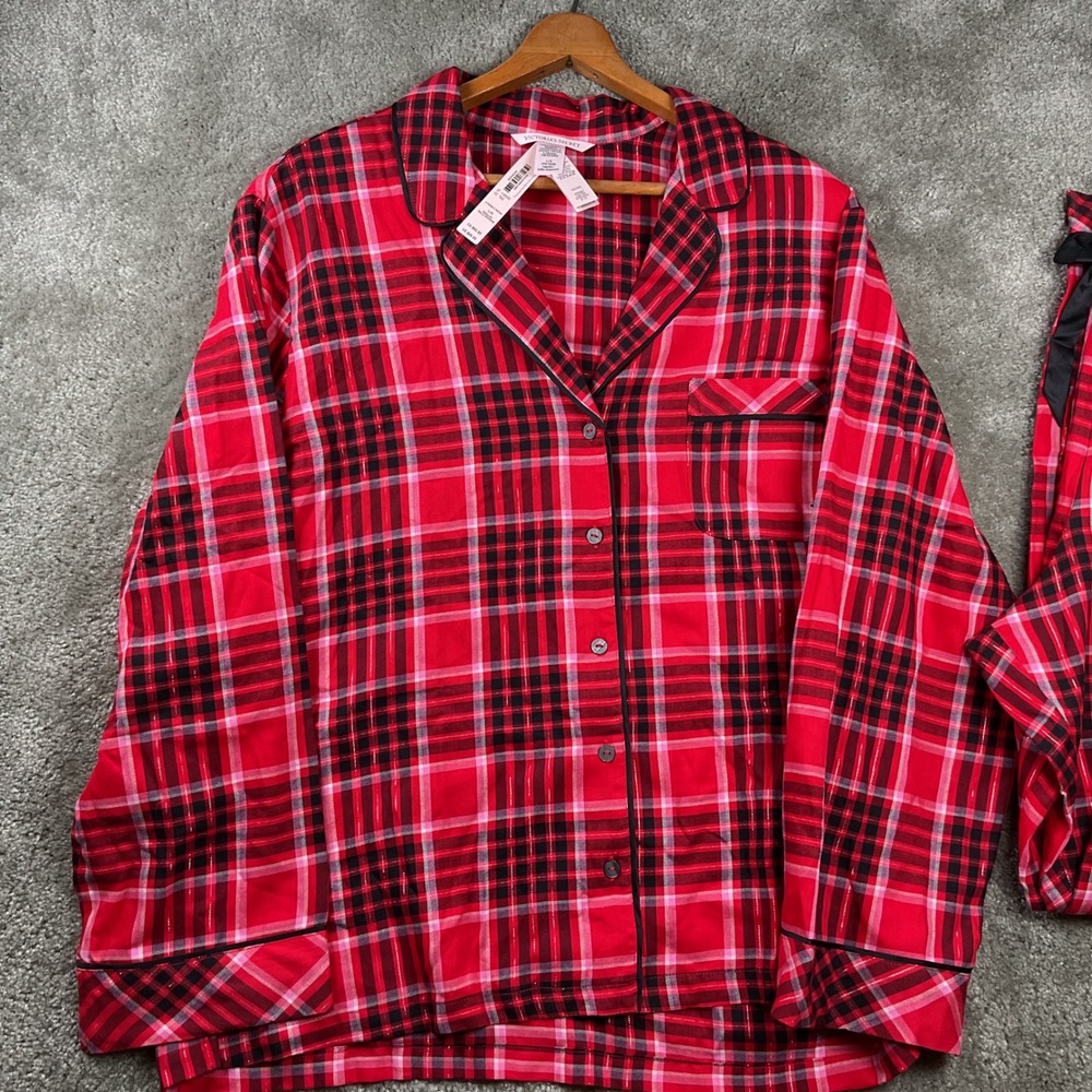 NEW Victoria's Secret Pajama Set Womens Large Red Plaid Metallic 2 Piece